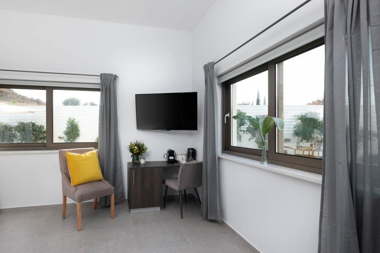 Rooms At Villa Amour Cyprus Вороклини Экстерьер фото