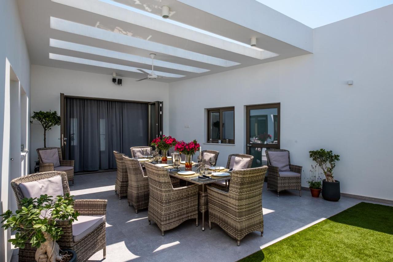 Rooms At Villa Amour Cyprus Вороклини Экстерьер фото